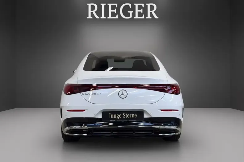 Mercedes-Benz CLA 250 din 2025 cu 6.000 km - oferta MER147317 - foto 5