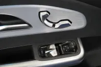 Mercedes-Benz CLA 250 din 2025 cu 5.401 km - oferta MER147321 - foto 30