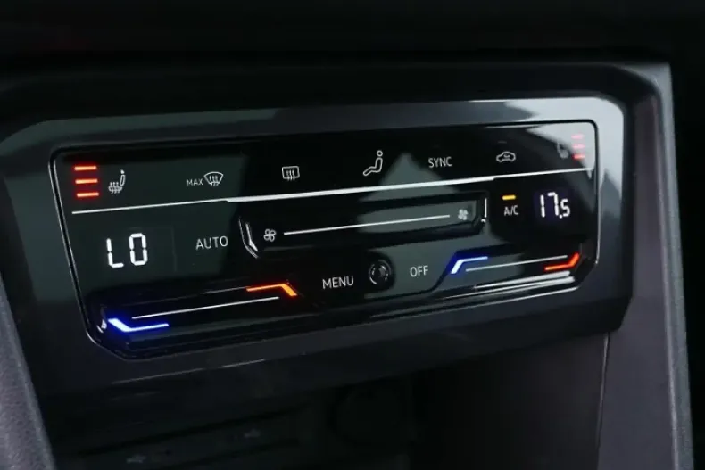 Volkswagen Tiguan Allspace din 2024 cu 20.592 km - oferta VOL147327 - foto 8