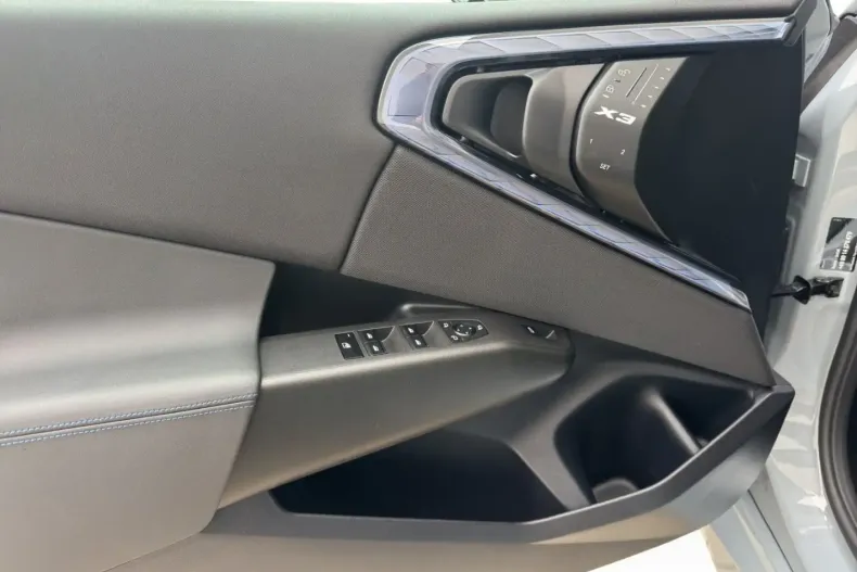 BMW X3 din 2025 cu 15.650 km - oferta BMW147330 - foto 14