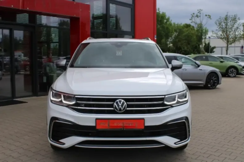 Volkswagen Tiguan Allspace din 2024 cu 32.260 km - oferta VOL147336 - foto 2