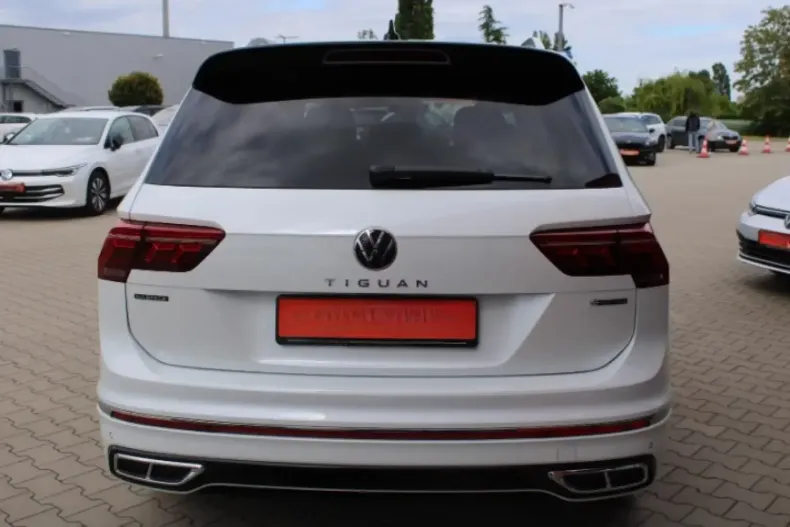 Volkswagen Tiguan Allspace din 2024 cu 32.260 km - oferta VOL147336 - foto 4