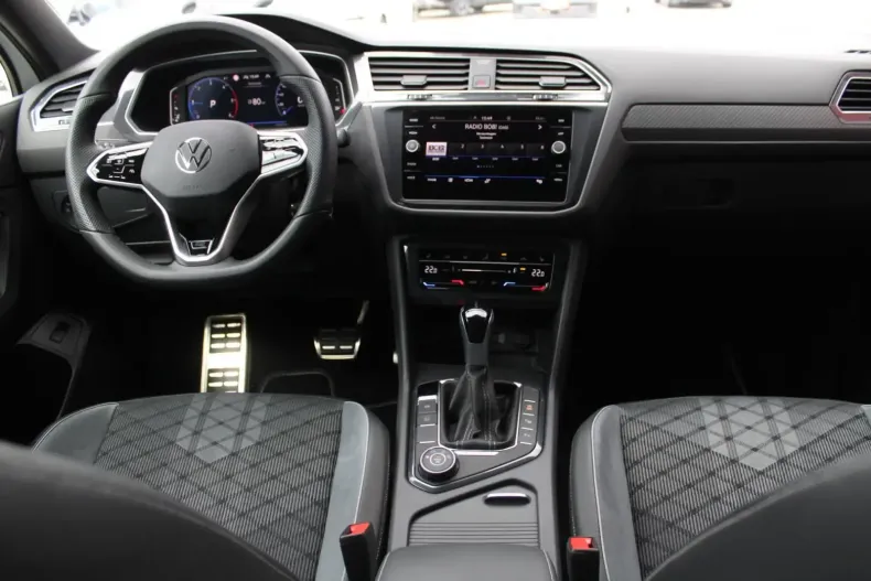 Volkswagen Tiguan Allspace din 2024 cu 32.260 km - oferta VOL147336 - foto 5