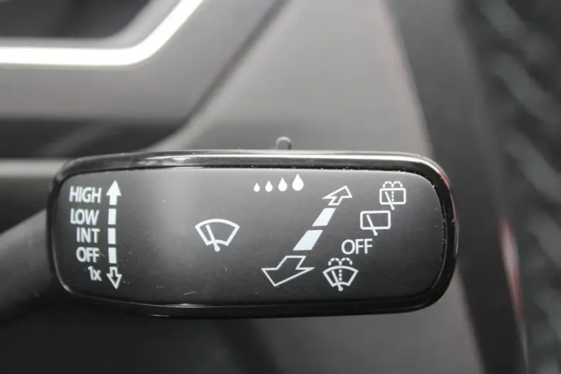 Volkswagen Tiguan Allspace din 2024 cu 32.260 km - oferta VOL147336 - foto 13