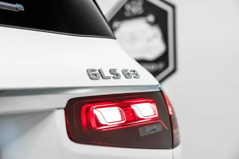 Mercedes-Benz GLS 63 din 2024 cu 10.000 km - oferta MER147339 - foto 10