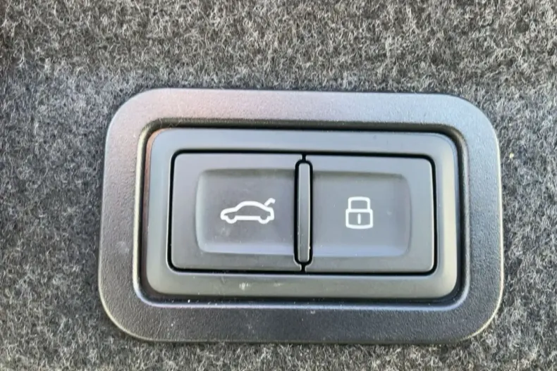 Audi A6 din 2021 cu 41.227 km - oferta AUD147341 - foto 14