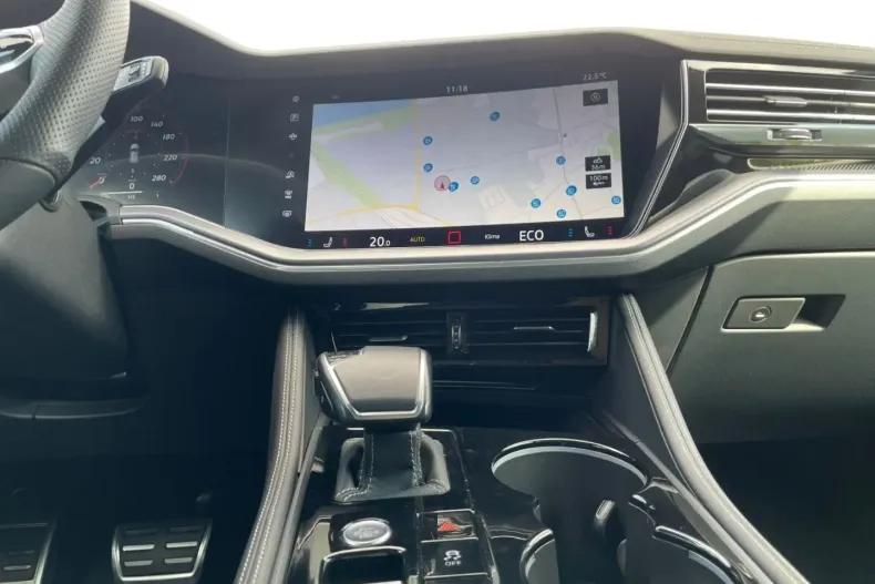 Volkswagen Touareg din 2024 cu 35.698 km - oferta VOL147342 - foto 12