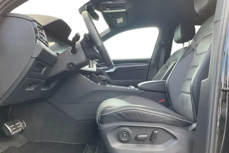 Volkswagen Touareg din 2024 cu 35.698 km - oferta VOL147342 - foto 13