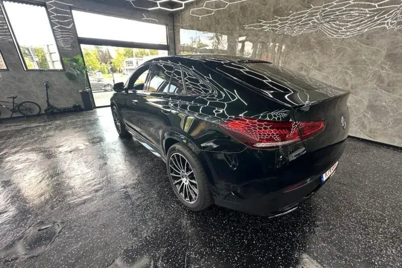 Mercedes-Benz GLE 400 din 2023 cu 24.000 km - oferta MER147345 - foto 2