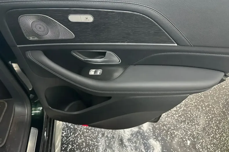 Mercedes-Benz GLE 400 din 2023 cu 24.000 km - oferta MER147345 - foto 16