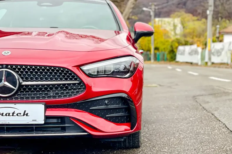 Mercedes-Benz CLE 200 din 2023 cu 28.200 km - oferta MER147347 - foto 4