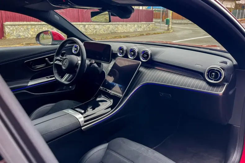 Mercedes-Benz CLE 200 din 2023 cu 28.200 km - oferta MER147347 - foto 18