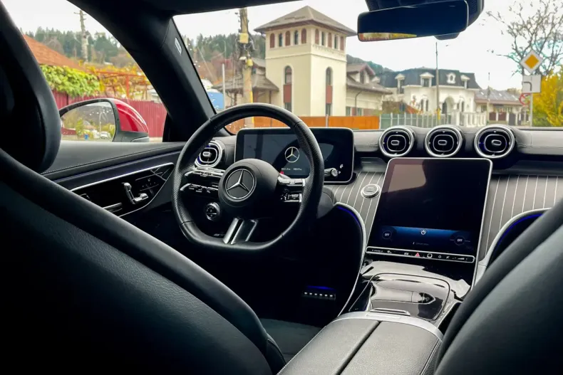Mercedes-Benz CLE 200 din 2023 cu 28.200 km - oferta MER147347 - foto 21