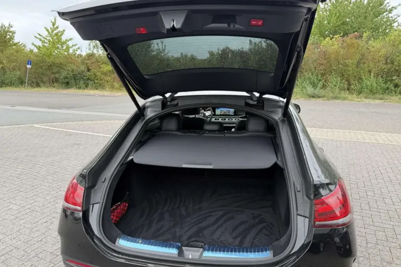 Mercedes-Benz GLE 300 din 2022 cu 49.900 km - oferta MER147348 - foto 13