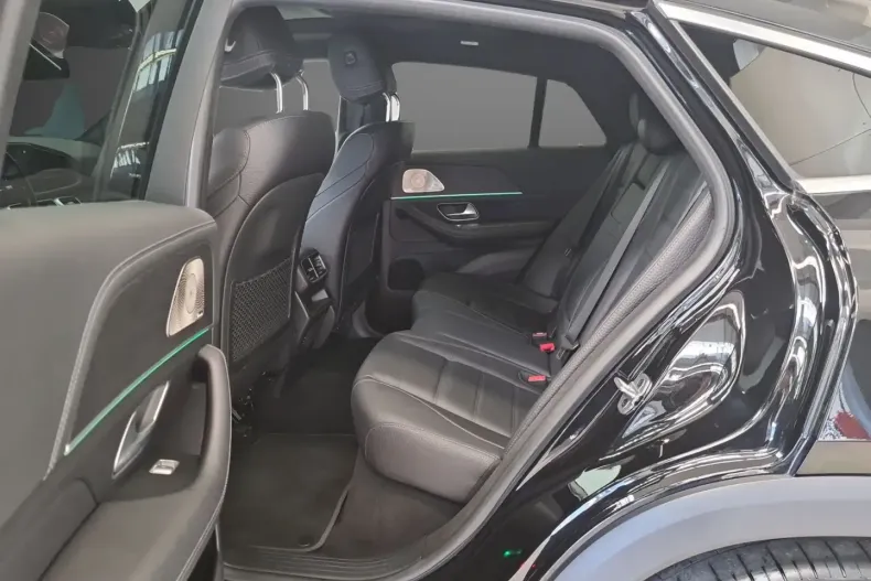 Mercedes-Benz GLE 300 din 2022 cu 38.327 km - oferta MER147350 - foto 8