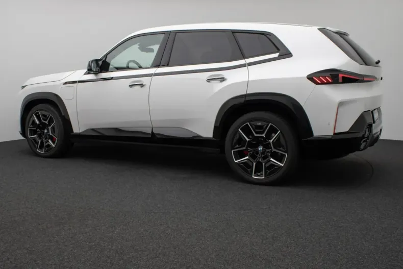 BMW XM din 2024 cu 10.805 km - oferta BMW147360 - foto 9