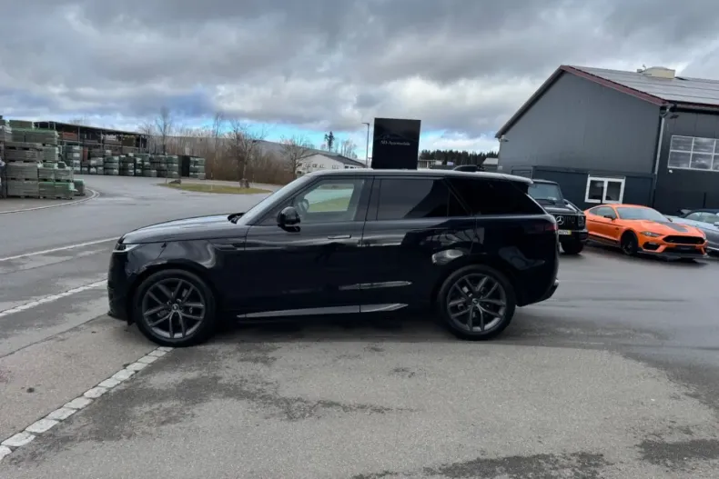 Land Rover Range Rover Sport din 2023 cu 89.900 km - oferta LAN147362 - foto 6