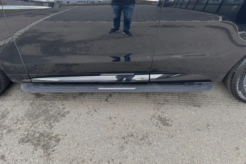 Land Rover Range Rover Sport din 2023 cu 89.900 km - oferta LAN147362 - foto 10