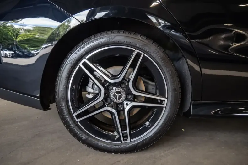 Mercedes-Benz CLA 220 din 2024 cu 21.411 km - oferta MER147368 - foto 5