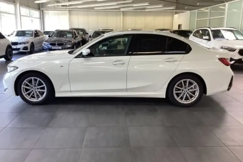 BMW 320 din 2024 cu 25.400 km - oferta BMW147373 - foto 2