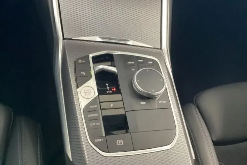 BMW 320 din 2024 cu 25.400 km - oferta BMW147373 - foto 16