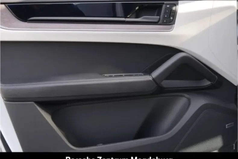 Porsche Cayenne din 2024 cu 21.358 km - oferta POR147375 - foto 25