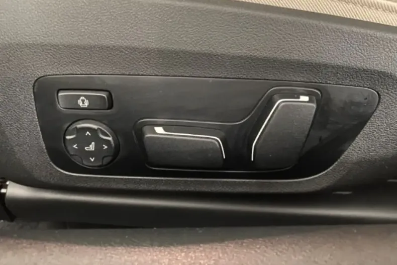 BMW M440 din 2024 cu 13.914 km - oferta BMW147377 - foto 8