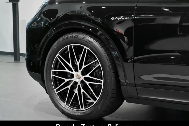 Porsche Cayenne din 2024 cu 24.054 km - oferta POR147381 - foto 10