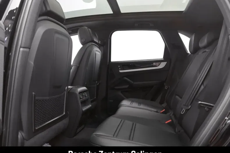 Porsche Cayenne din 2024 cu 24.054 km - oferta POR147381 - foto 17