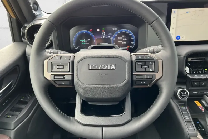 Toyota Land Cruiser din 2024 cu 17.000 km - oferta TOY147386 - foto 11