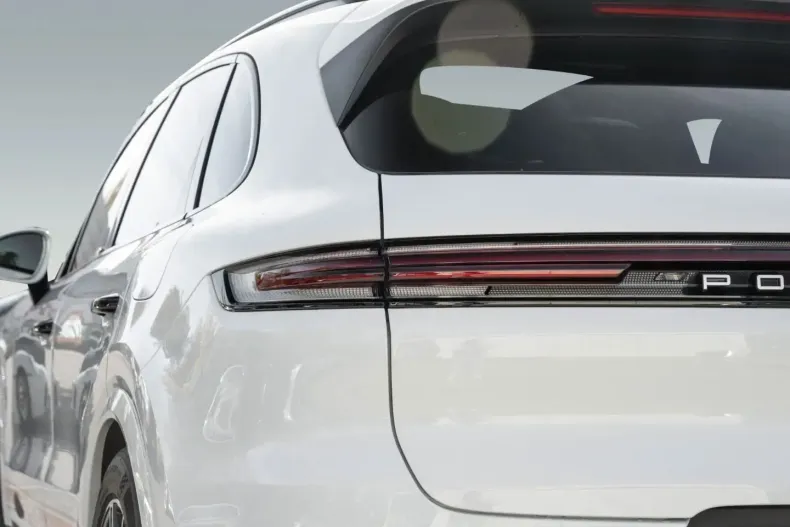 Porsche Cayenne din 2024 cu 28.900 km - oferta POR147394 - foto 14