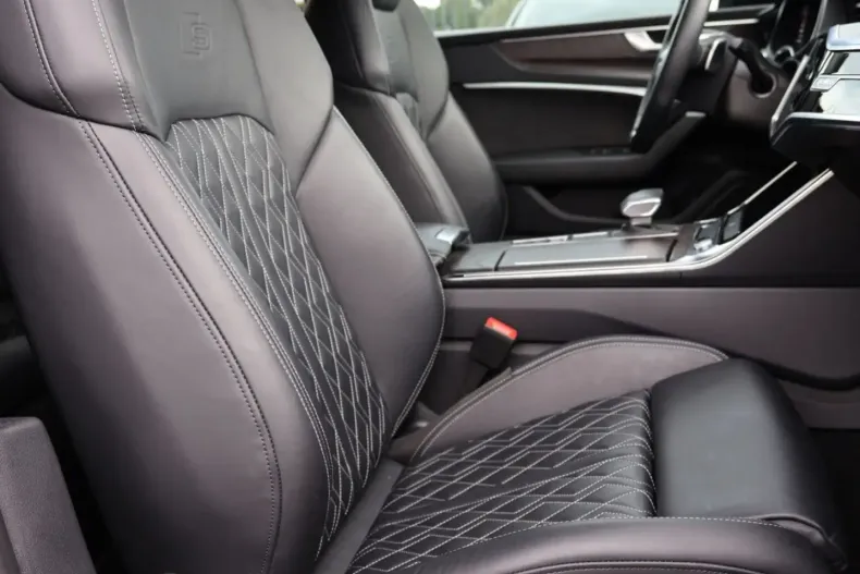 Audi A7 din 2022 cu 80.500 km - oferta AUD147396 - foto 3