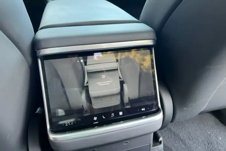 Tesla Model X din 2022 cu 33.515 km - oferta TES147399 - foto 8