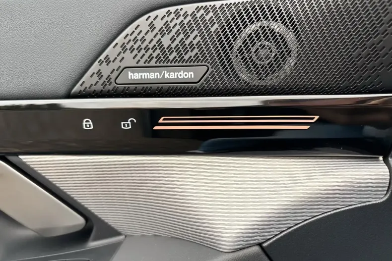 BMW 520 din 2025 cu 8.510 km - oferta BMW147400 - foto 8