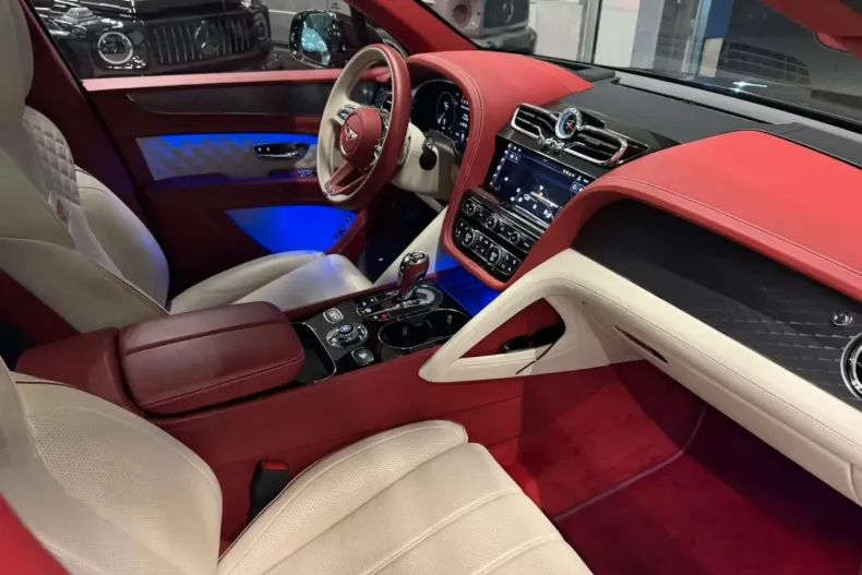 Bentley Bentayga din 2022 cu 59.950 km - oferta BEN147405 - foto 12