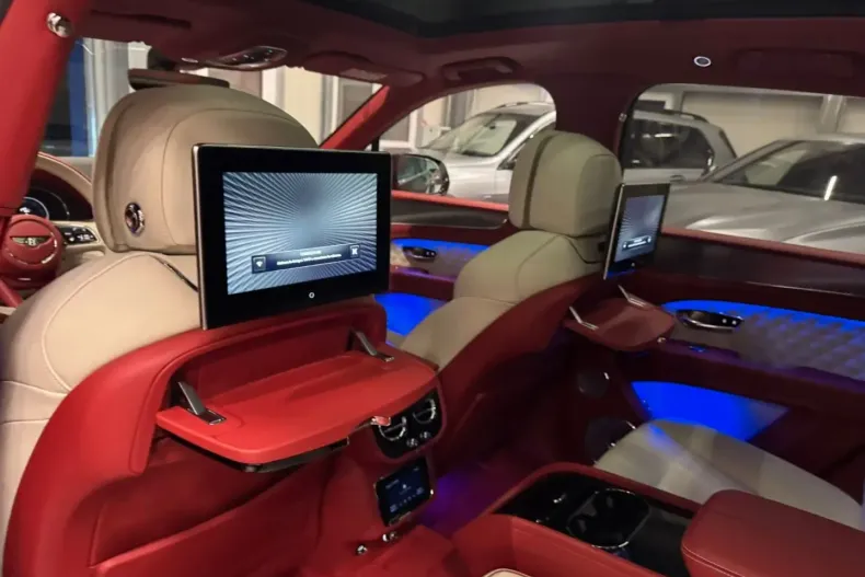 Bentley Bentayga din 2022 cu 59.950 km - oferta BEN147405 - foto 48