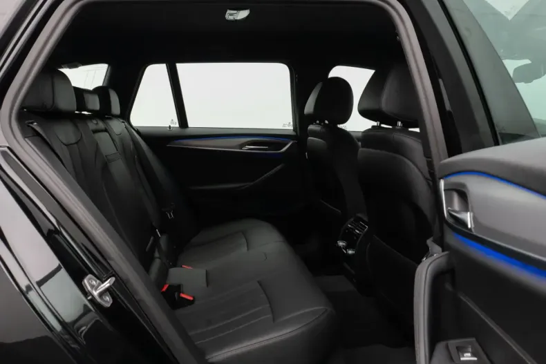 BMW 530 din 2022 cu 59.735 km - oferta BMW147406 - foto 27