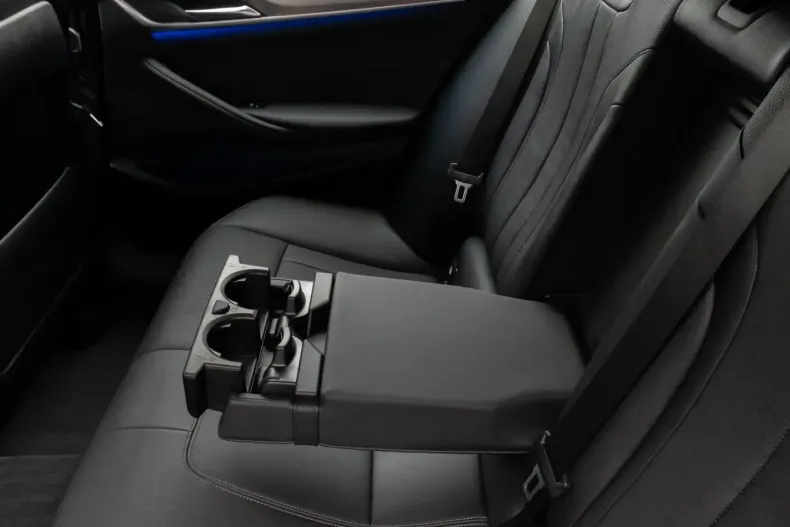 BMW 530 din 2022 cu 59.735 km - oferta BMW147406 - foto 28