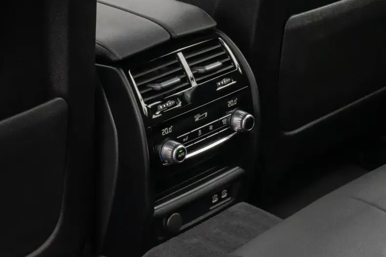 BMW 530 din 2022 cu 59.735 km - oferta BMW147406 - foto 30