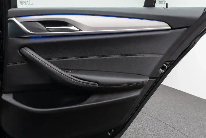 BMW 530 din 2022 cu 59.735 km - oferta BMW147406 - foto 32