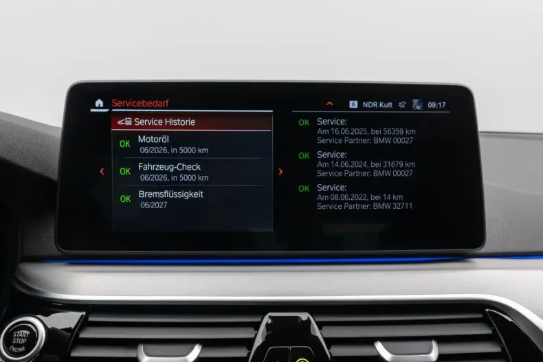 BMW 530 din 2022 cu 59.735 km - oferta BMW147406 - foto 44