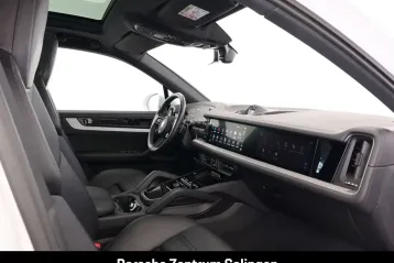 Porsche Cayenne din 2024 - oferta POR147407