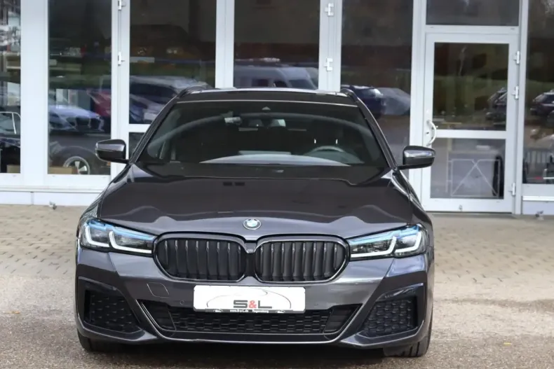 BMW 530 din 2021 cu 56.500 km - oferta BMW147408 - foto 14