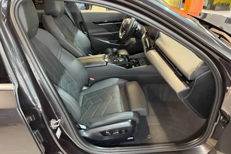 BMW 520 din 2024 cu 48.700 km - oferta BMW147409 - foto 9