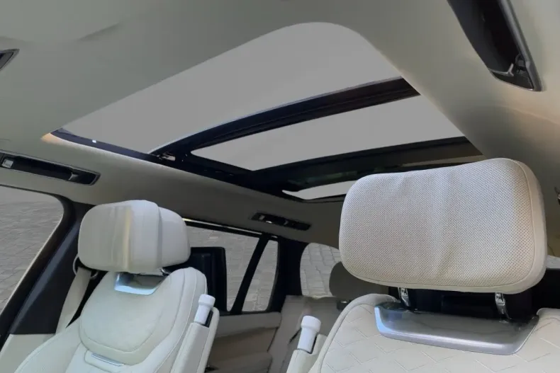 Land Rover Range Rover din 2024 cu 8.146 km - oferta LAN147413 - foto 13