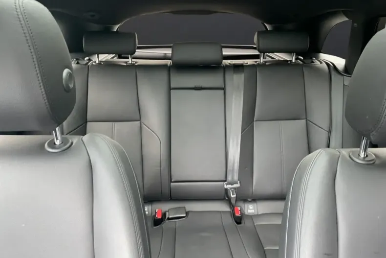 Land Rover Range Rover Velar din 2024 cu 22.828 km - oferta LAN147414 - foto 16