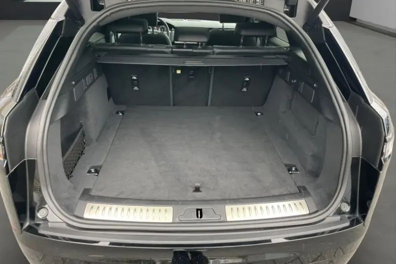 Land Rover Range Rover Velar din 2024 cu 22.828 km - oferta LAN147414 - foto 19