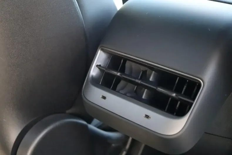 Tesla Model Y din 2022 cu 76.500 km - oferta TES147415 - foto 25