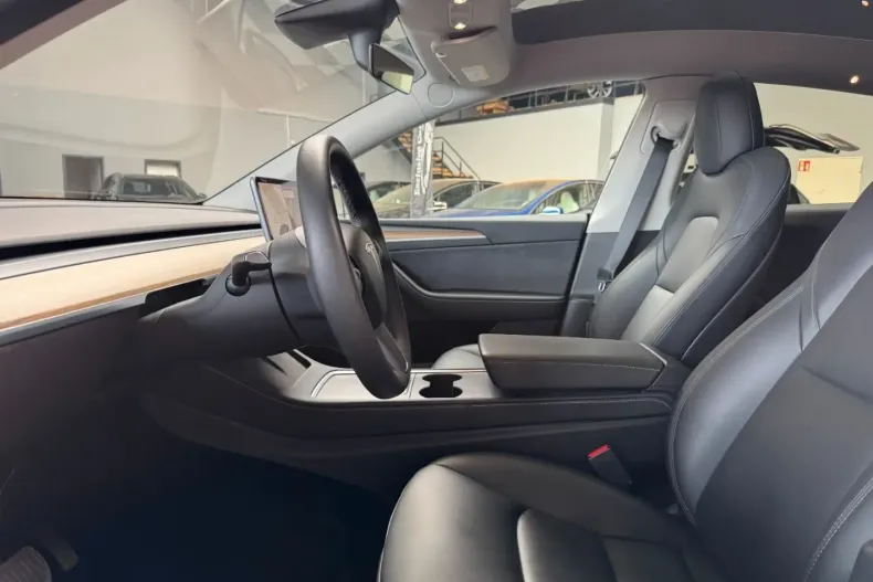 Tesla Model Y din 2021 cu 77.888 km - oferta TES147417 - foto 10