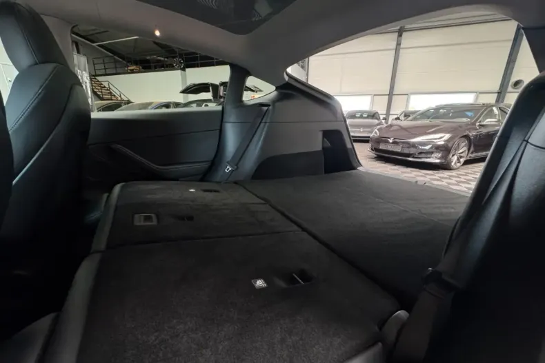 Tesla Model Y din 2021 cu 77.888 km - oferta TES147417 - foto 23